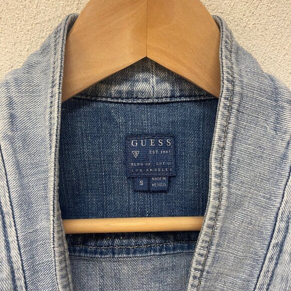 VTG 90's Guess Light Blue Studded Denim Jacket sz Small - Picture 4 of 9